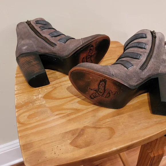 FREEBIRD Boots - Picture 7 of 7